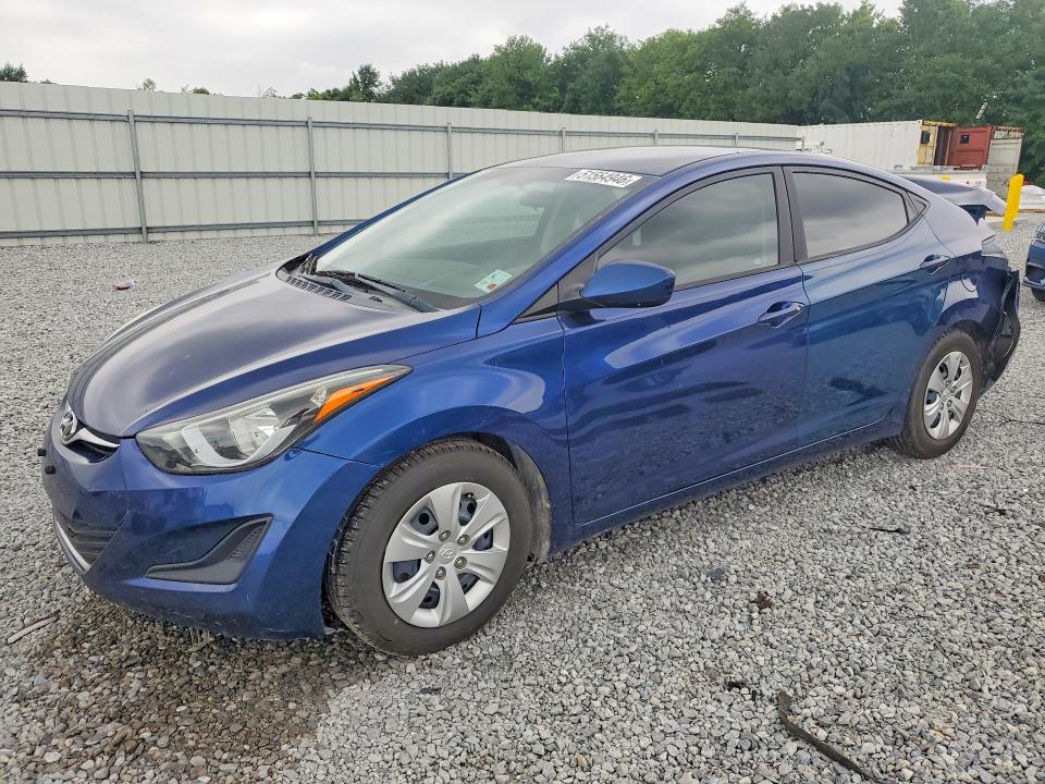 2016 HYUNDAI ELANTRA — VIN 5NPDH4AEXGH753673