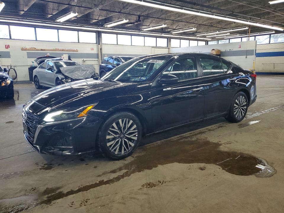 2025 NISSAN ALTIMA — VIN 1N4BL4DV2SN345605