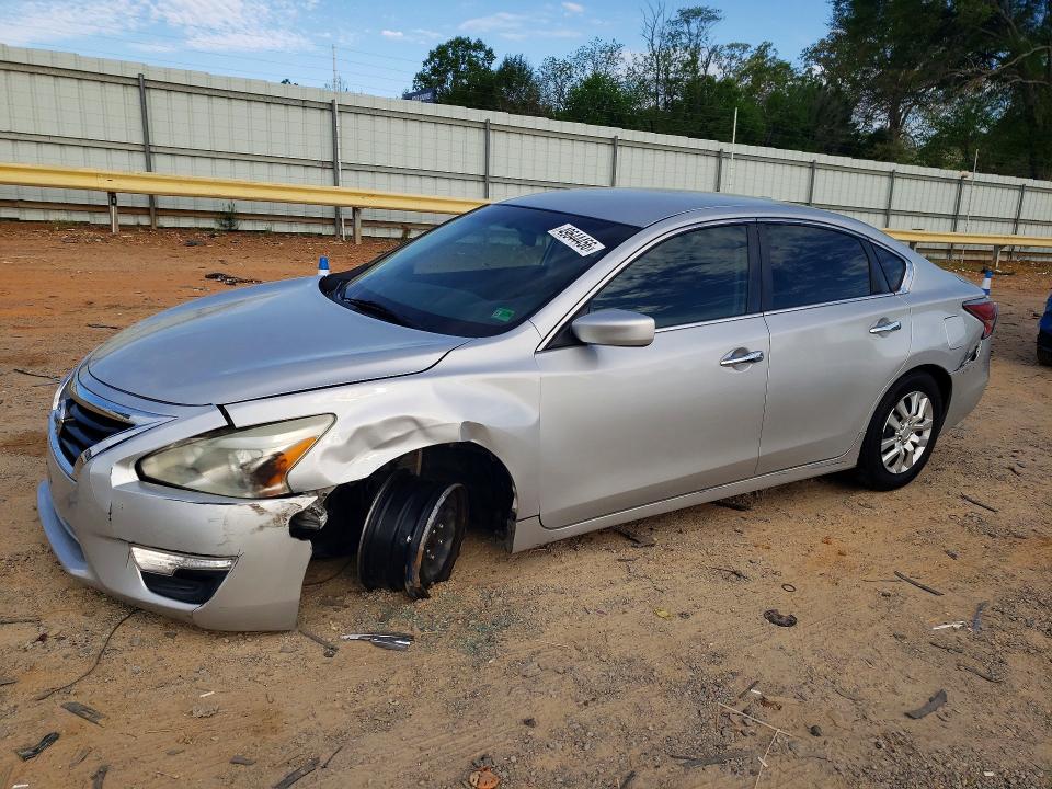 2015 NISSAN ALTIMA — VIN 1N4AL3AP6FN890725