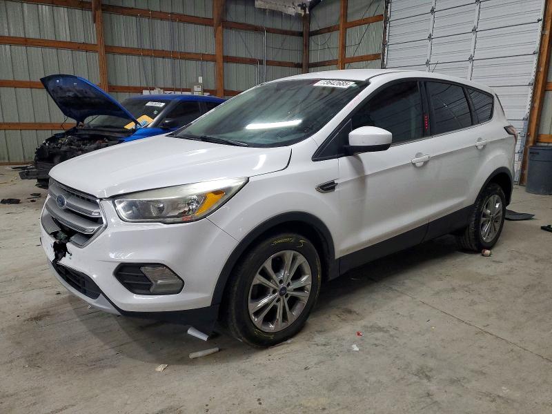 2017 FORD ESCAPE — VIN 1FMCU0GDXHUB60039