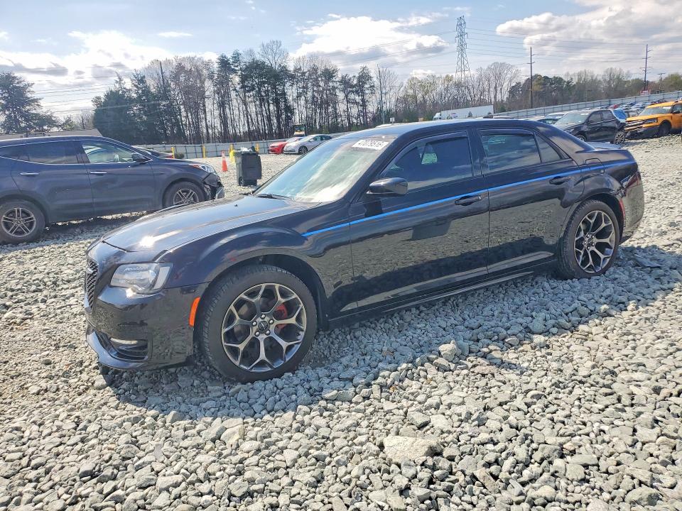 2018 CHRYSLER 300 — VIN 2C3CCABG9JH142790