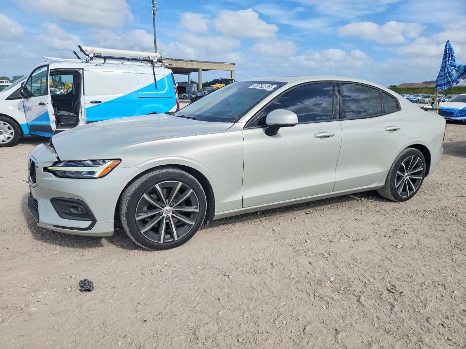 2021 VOLVO S60 — VIN 7JR102FK1MG096969