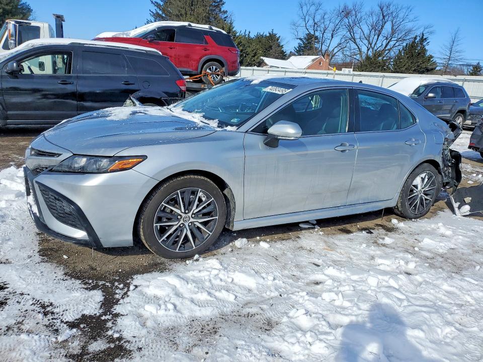 2022 TOYOTA CAMRY — VIN 4T1T11AK5NU718607