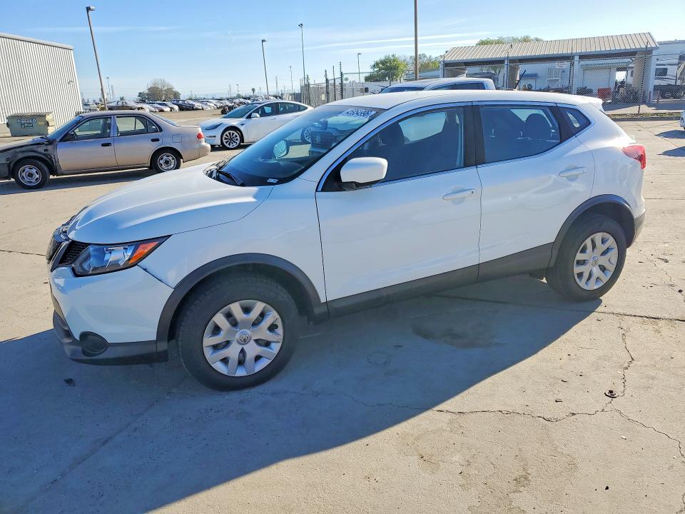 2018 NISSAN ROGUE SPORT — VIN JN1BJ1CP3JW181603