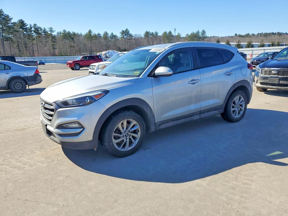 2016 HYUNDAI TUCSON — VIN KM8J3CA4XGU145673
