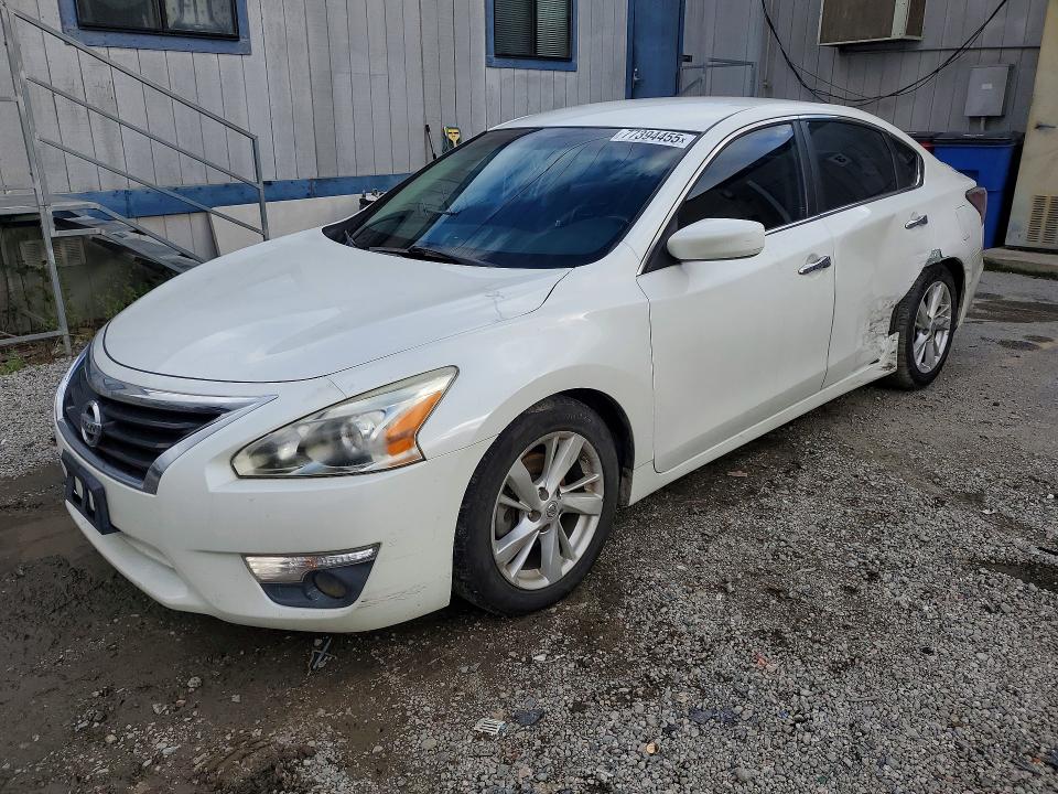 2015 NISSAN ALTIMA — VIN 1N4AL3AP9FC178642