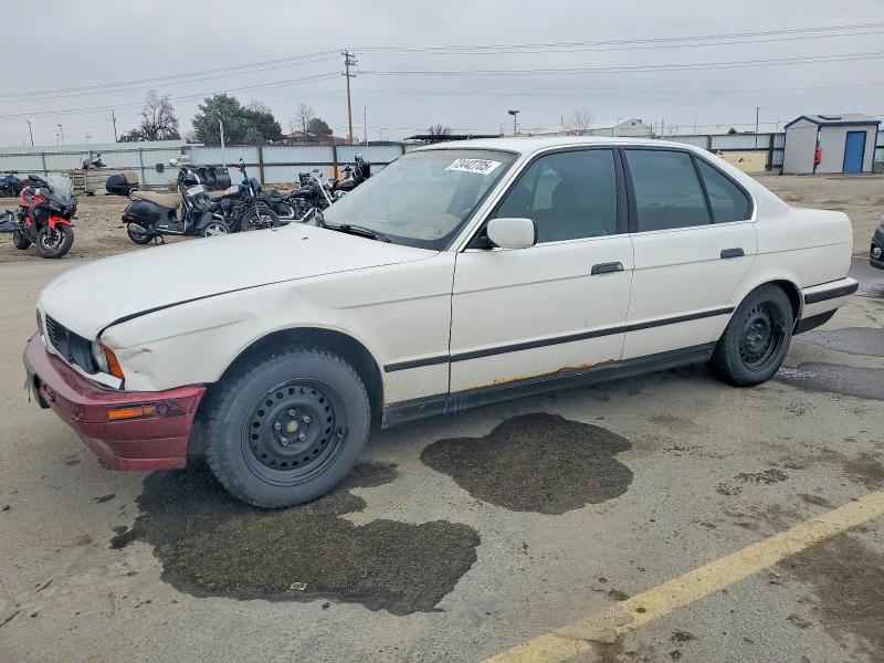 1992 BMW 525 I — VIN WBAHD5312NBF98550