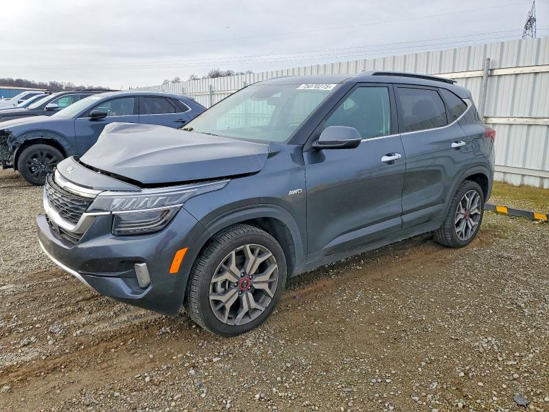 2021 KIA SELTOS SX — VIN KNDETCA20M7204244