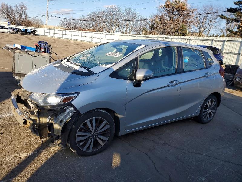 2015 HONDA FIT — VIN 3HGGK5G83FM767091