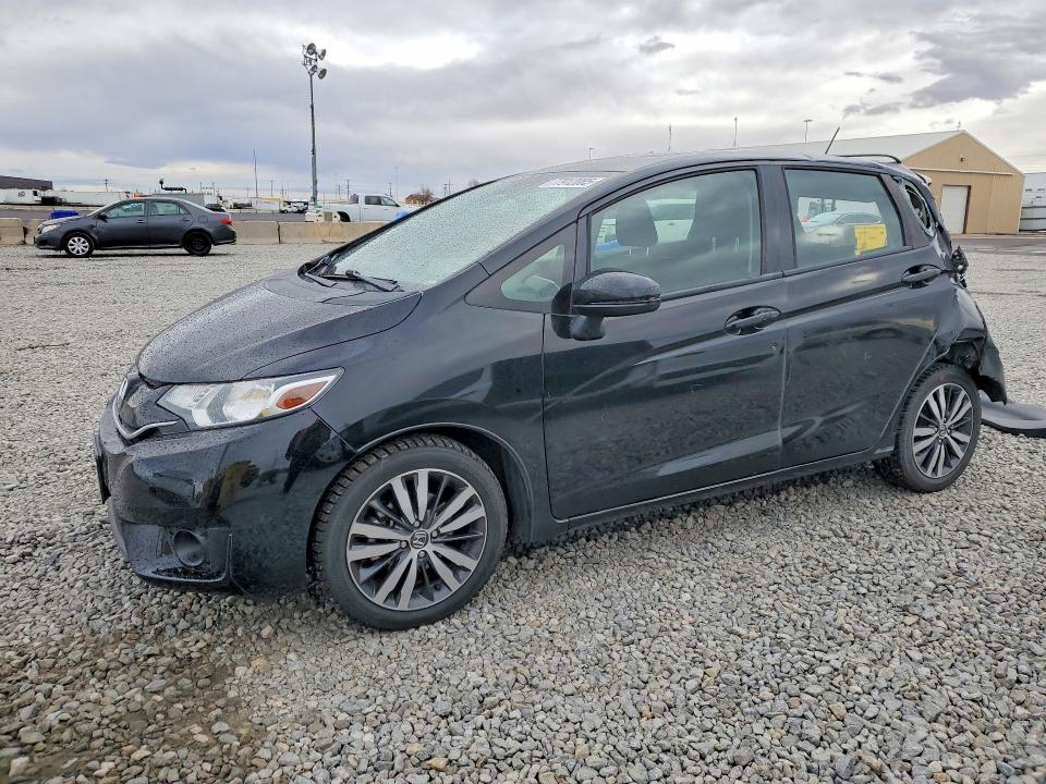 2015 HONDA FIT — VIN 3HGGK5H85FM746306