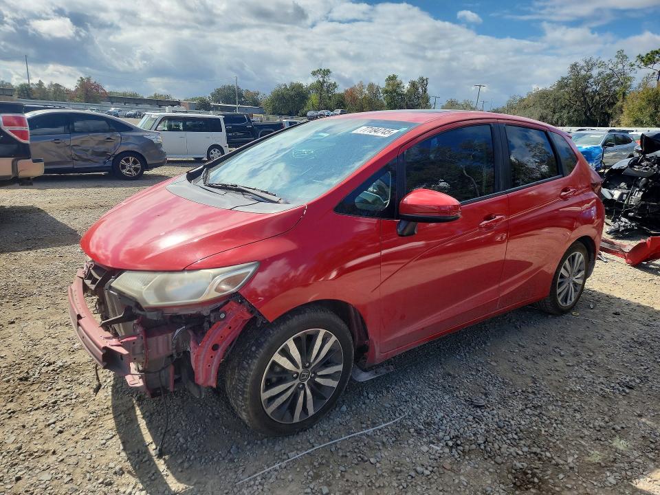 2016 HONDA FIT EX — VIN JHMGK5H78GX042763