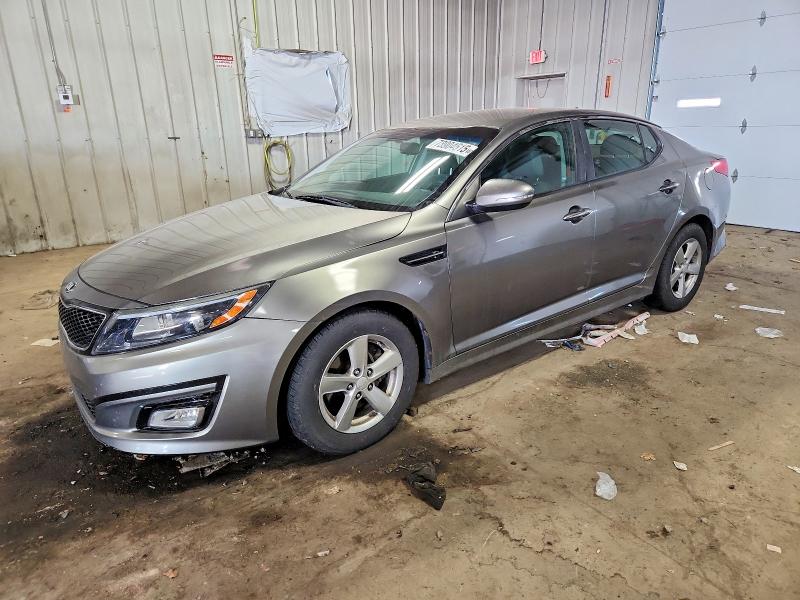 2015 KIA OPTIMA LX — VIN 5XXGM4A73FG486008