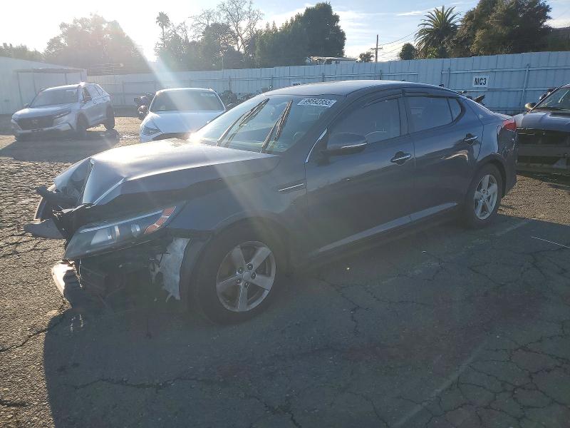 2015 KIA OPTIMA LX — VIN KNAGM4A72F5596453