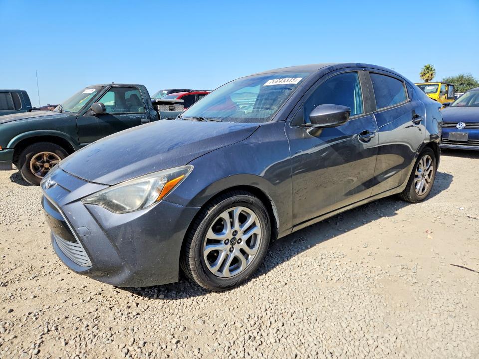 2018 TOYOTA YARIS IA — VIN 3MYDLBYV3JY305750
