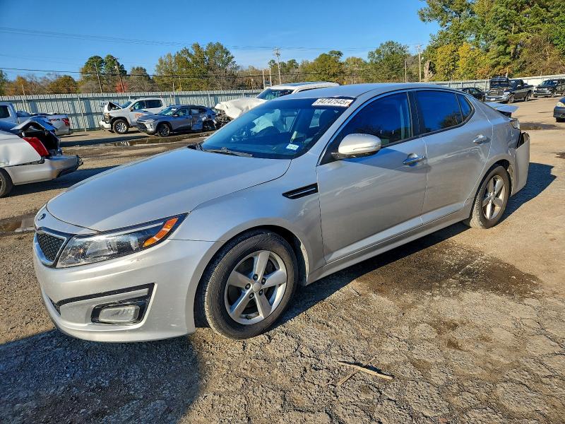 2015 KIA OPTIMA LX — VIN 5XXGM4A7XFG449036