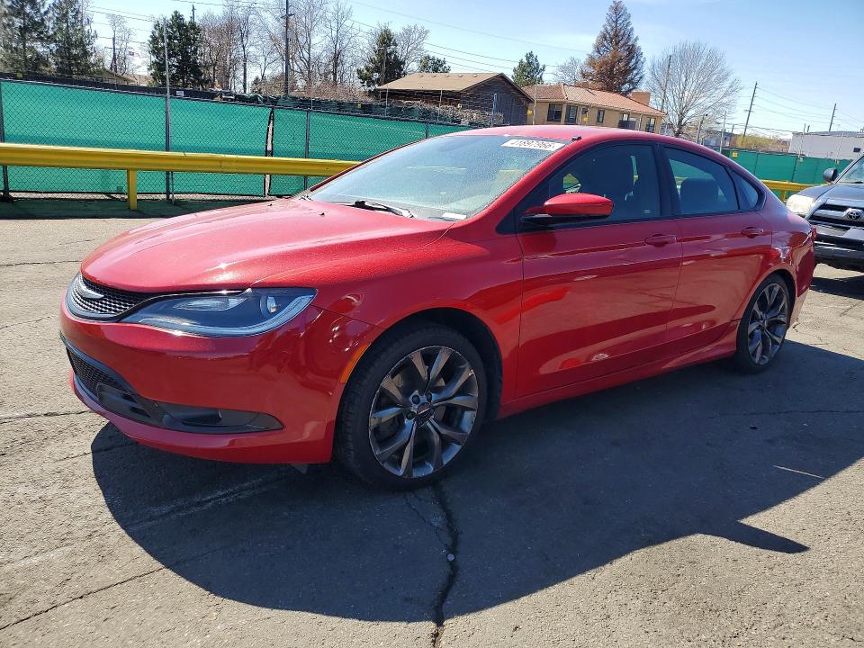 2016 CHRYSLER 200 — VIN 1C3CCCDG7GN158463
