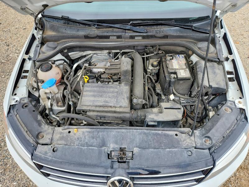 3VWDB7AJ4JM251305