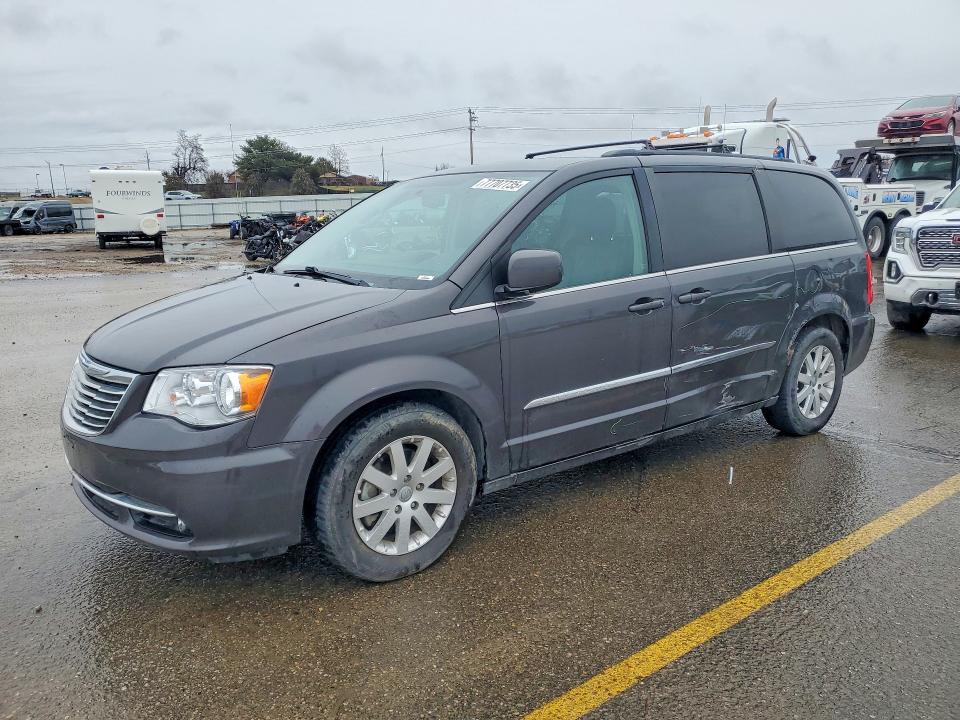 2015 CHRYSLER TOWN & COUNTRY — VIN 2C4RC1BG5FR644641