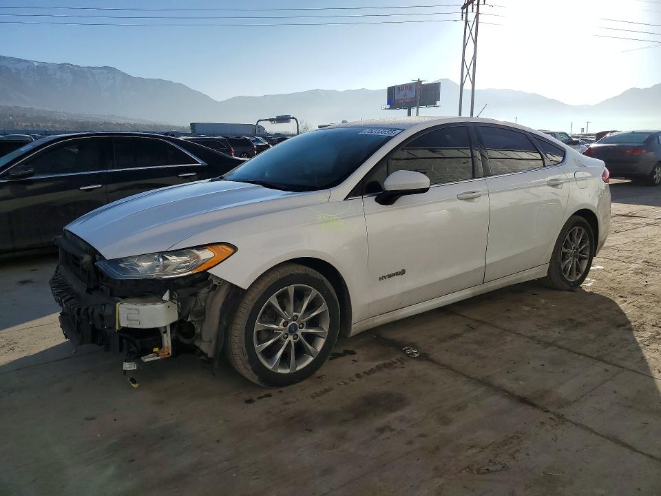 2017 FORD FUSION — VIN 3FA6P0LU7HR325959