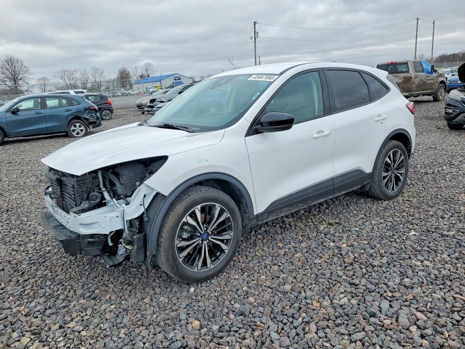 2022 FORD ESCAPE — VIN 1FMCU9G61NUA05039