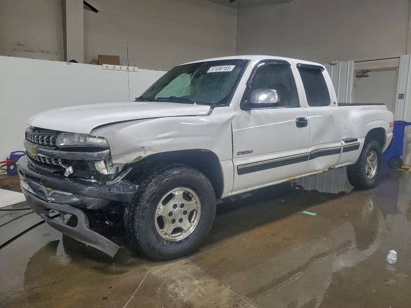 2000 CHEVROLET SILVERADO — VIN 2GCEK19T0Y1102191