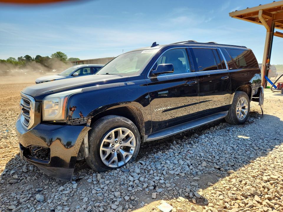 2015 GMC YUKON XL — VIN 1GKS2HKC8FR598033