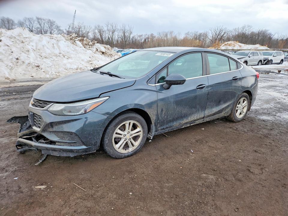 2017 CHEVROLET CRUZE — VIN 1G1BE5SM0H7257209