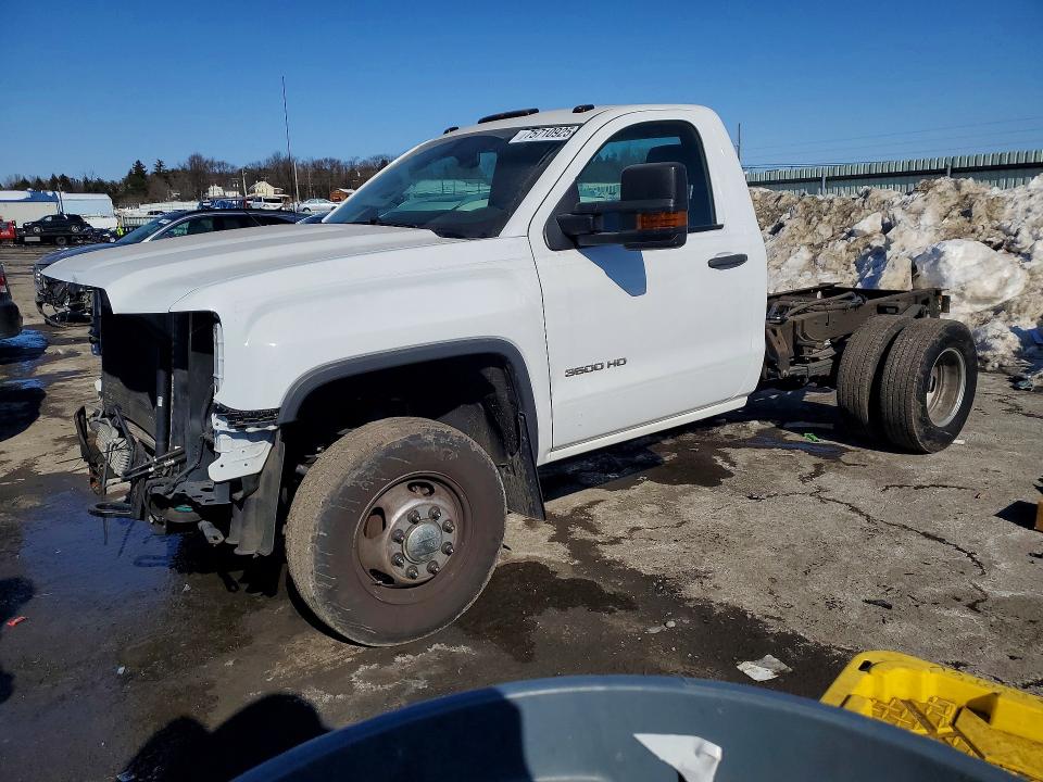 2018 GMC SIERRA K35 — VIN 1GD32VCG5JZ174829