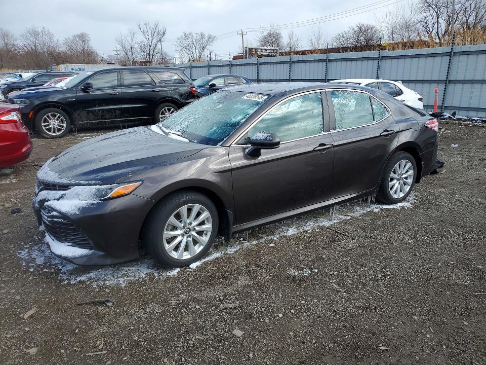 2019 TOYOTA CAMRY — VIN 4T1B11HK0KU779733