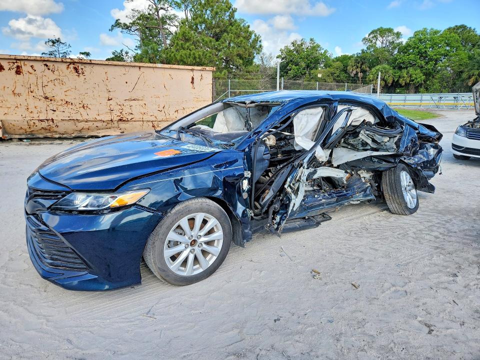 2020 TOYOTA CAMRY — VIN 4T1L11AKXLU906925