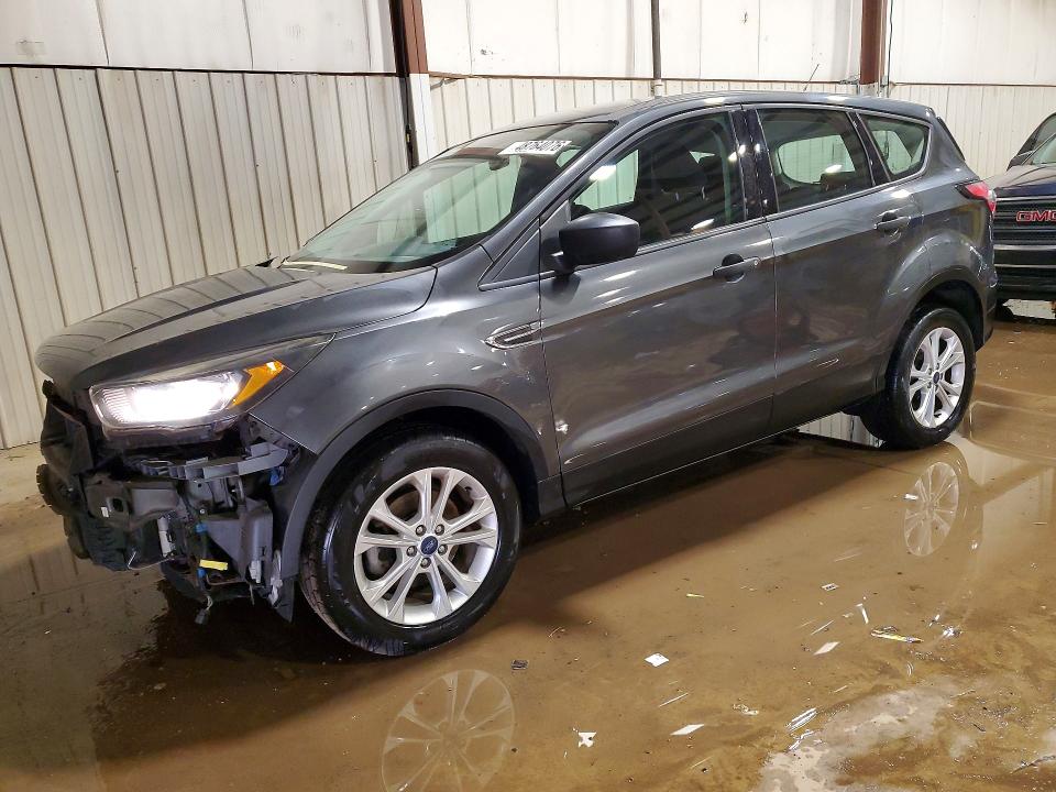 2018 FORD ESCAPE — VIN 1FMCU0F73JUB33556