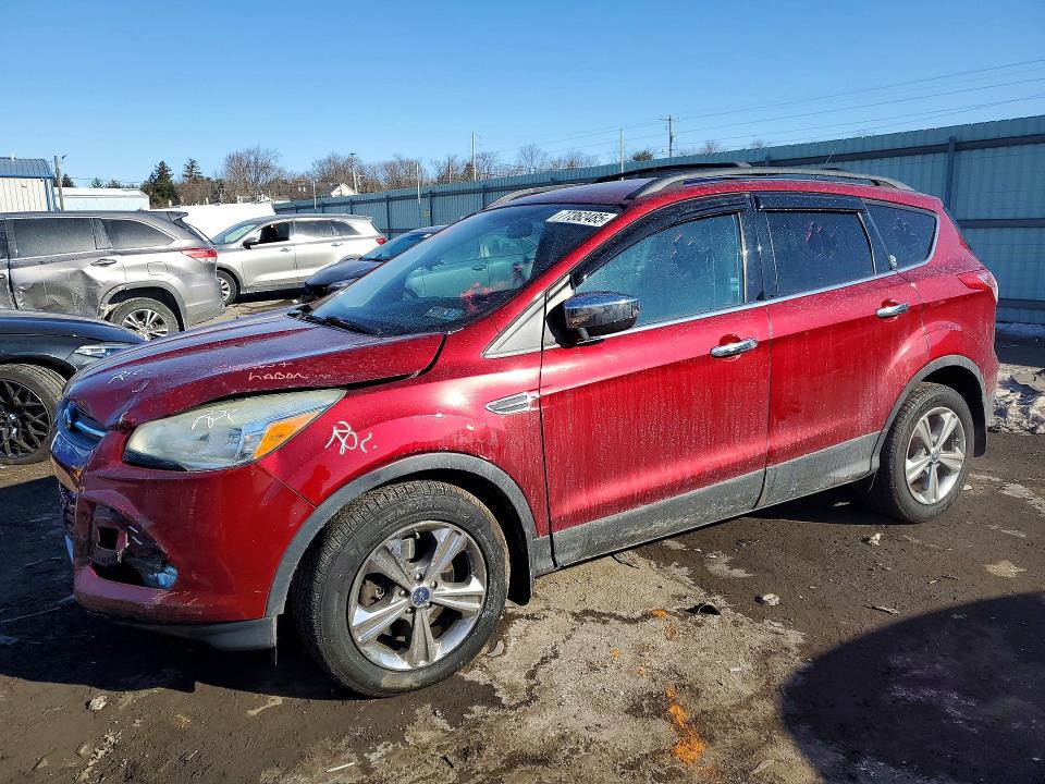 2016 FORD ESCAPE — VIN 1FMCU9G97GUC23385