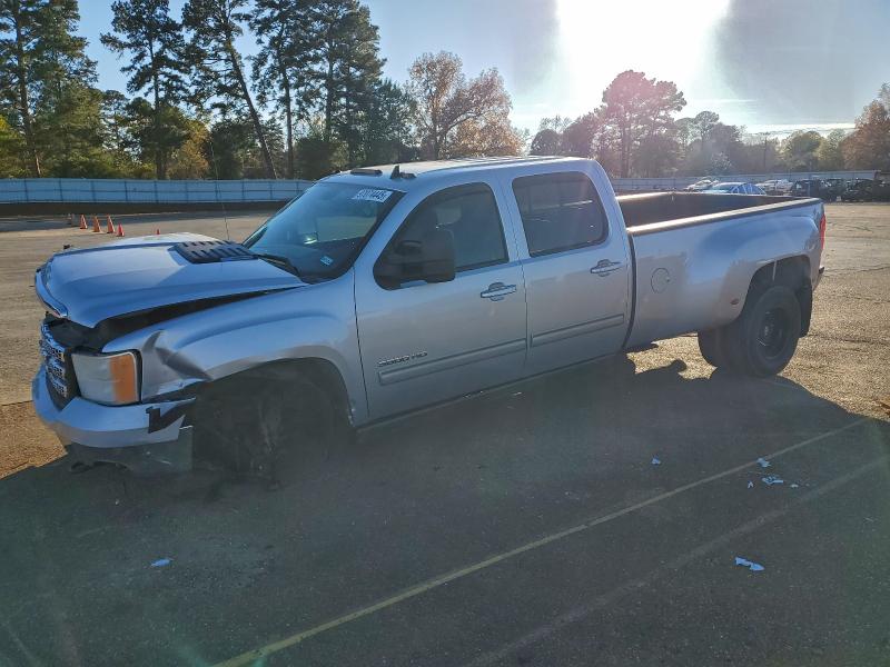 2012 GMC SIERRA K35 — VIN 1GT424C84CF243638