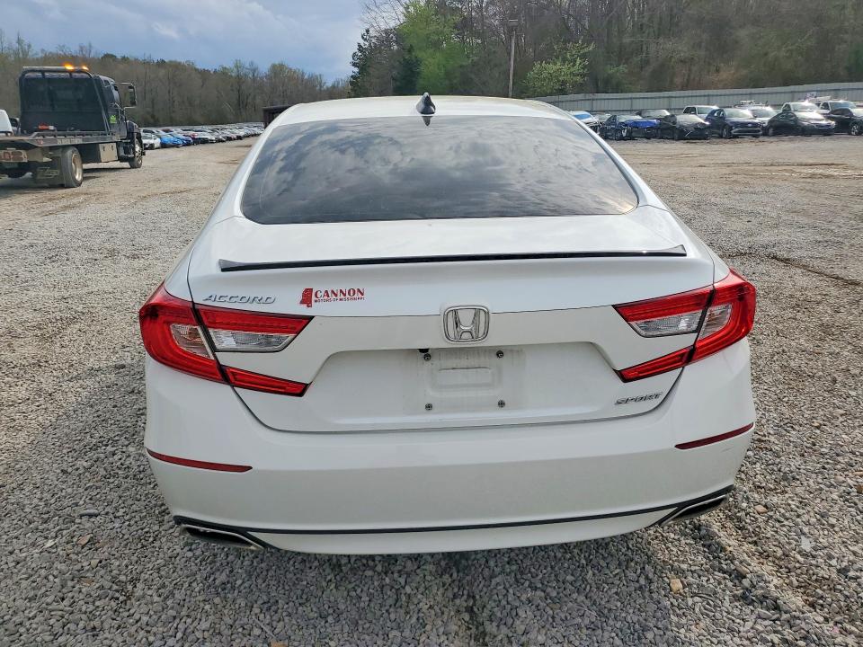 1HGCV1F30NA116565