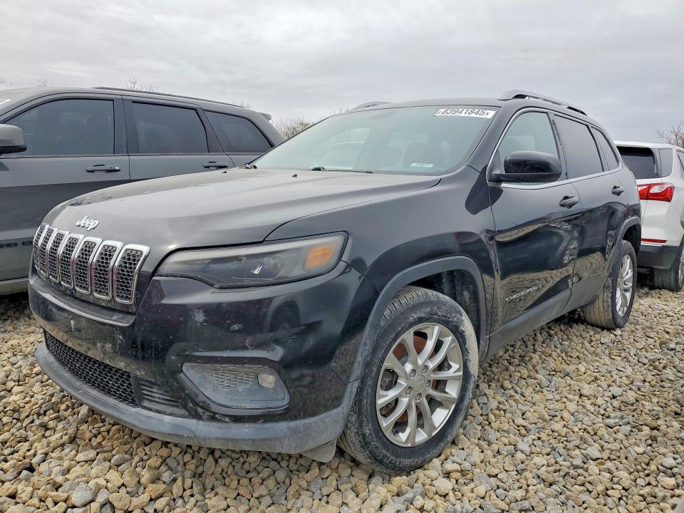 2019 JEEP CHEROKEE LATITUDE — VIN 1C4PJLCB3KD325893