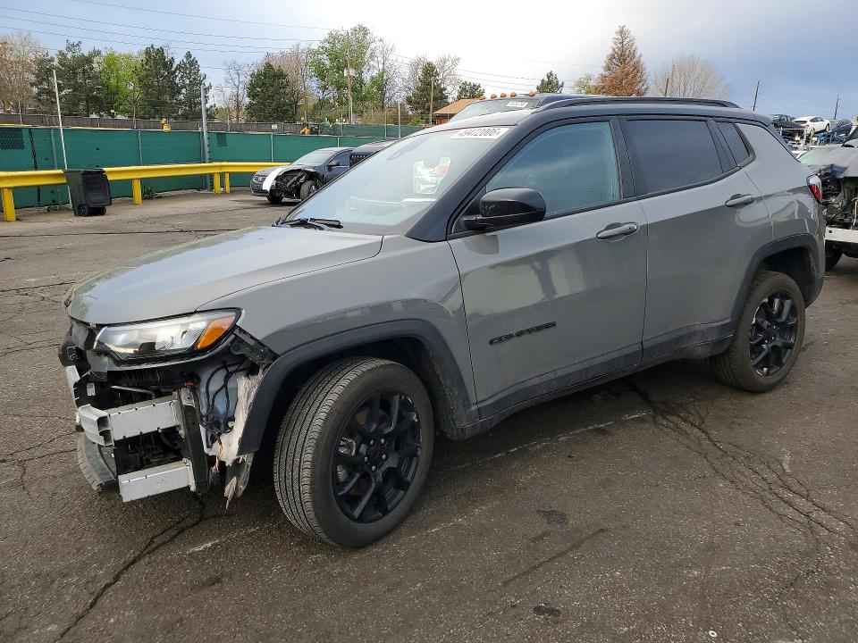 2024 JEEP COMPASS — VIN 3C4NJDBN2RT602675