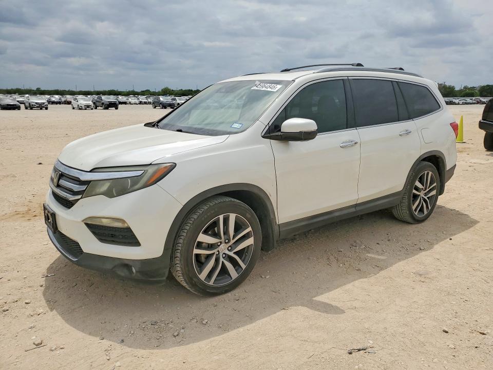 2017 HONDA PILOT — VIN 5FNYF5H97HB013214