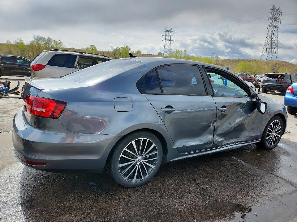 3VWD17AJ1FM220829