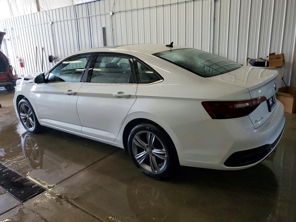 3VW7M7BU8PM025051