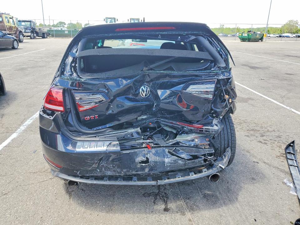 3VW6T7AU9KM004492