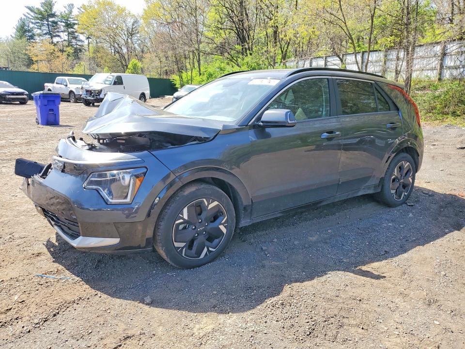 2023 KIA NIRO — VIN KNDCR3L17P5075204