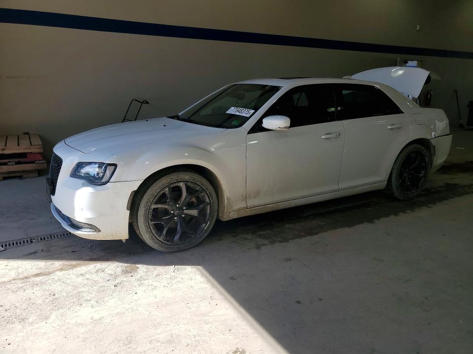 2023 CHRYSLER 300 — VIN 2C3CCABG7PH537494