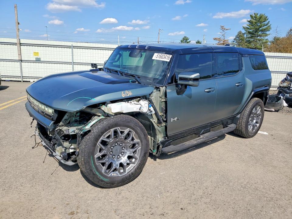 2024 GMC HUMMER SUV — VIN 1GKB0RDC1RU100006