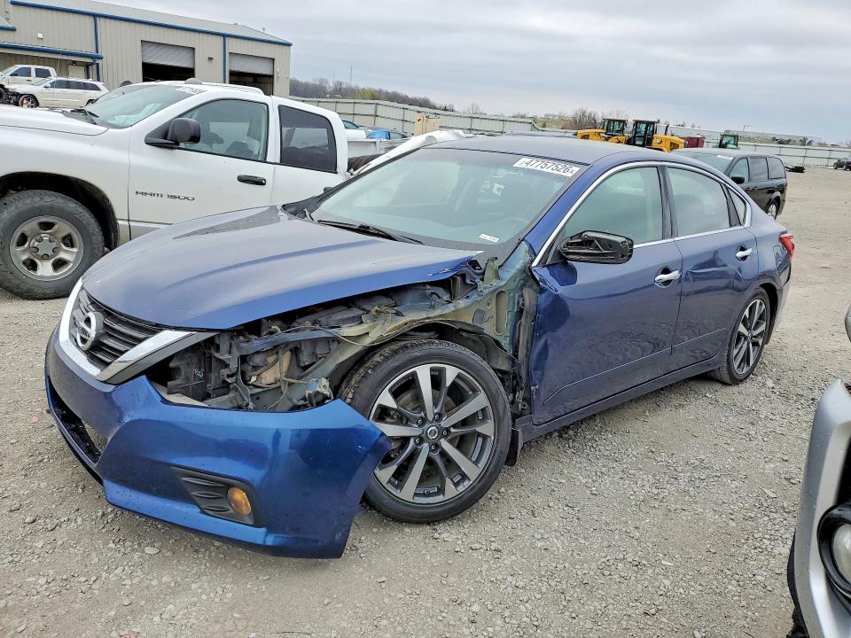 2016 NISSAN ALTIMA — VIN 1N4AL3AP4GC288077