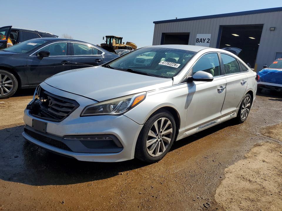 2015 HYUNDAI SONATA — VIN 5NPE34AF9FH080515