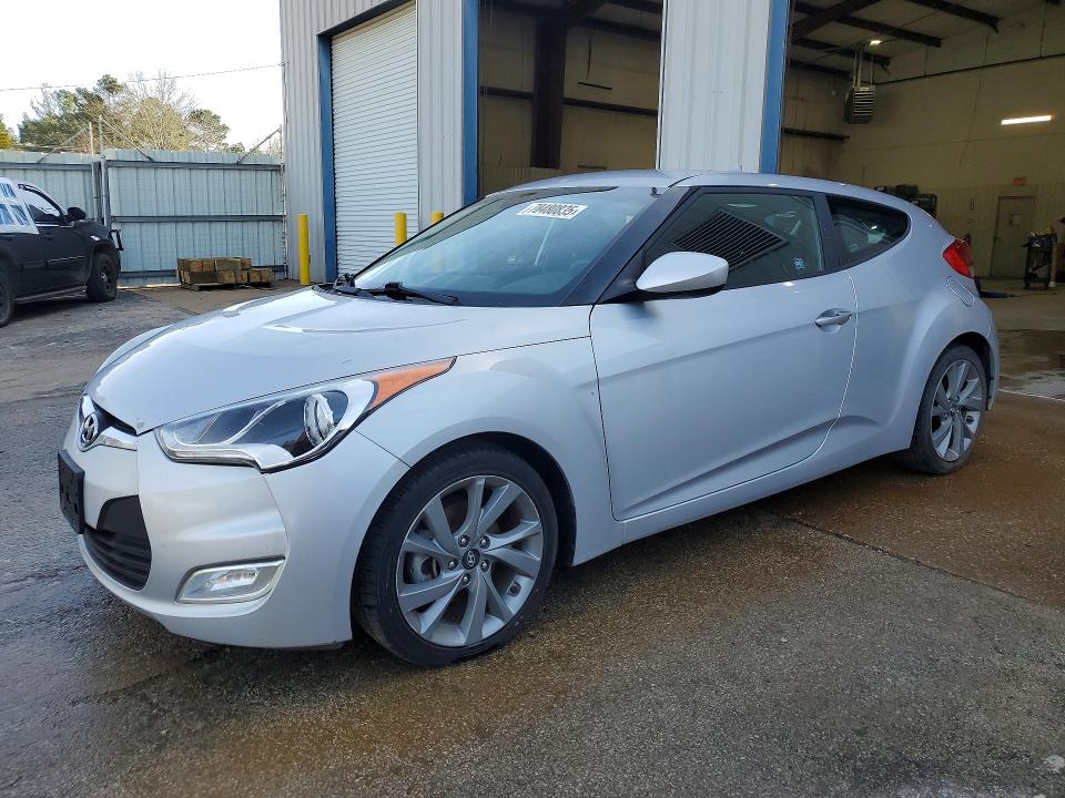 2017 HYUNDAI VELOSTER — VIN KMHTC6AD7HU312048