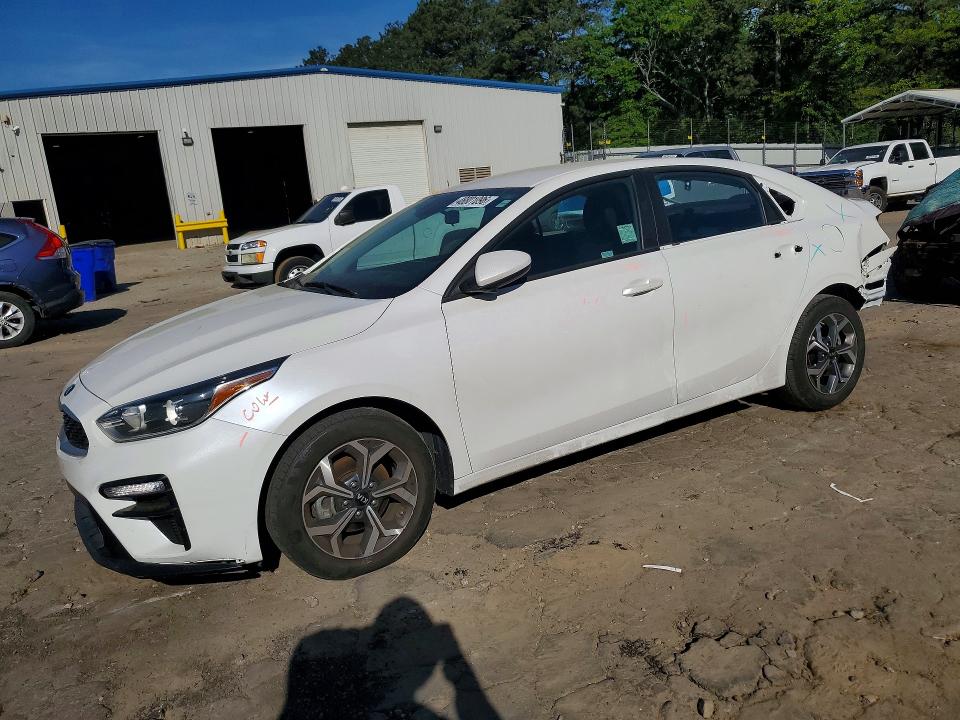 2021 KIA FORTE — VIN 3KPF24AD4ME352069