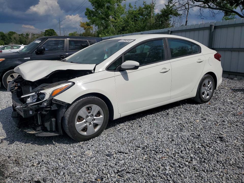 2018 KIA FORTE — VIN 3KPFK4A70JE168575