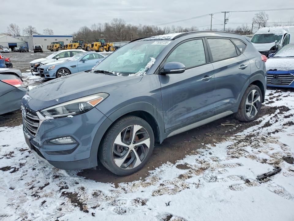 2017 HYUNDAI TUCSON — VIN KM8J3CA23HU307482