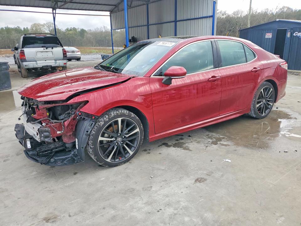 2018 TOYOTA CAMRY — VIN 4T1B61HK7JU583790